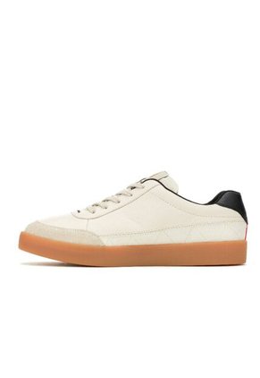 Tenis Blanco Hombre SEVENTY8 CHARLIE Hush Puppies