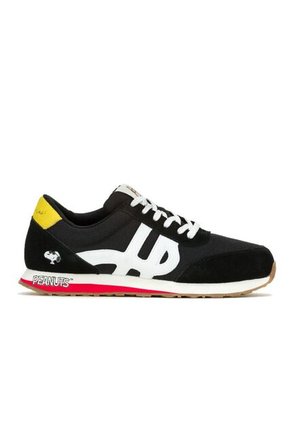 Tenis Negro Hombre SEVENTY EIGHT Hush Puppies