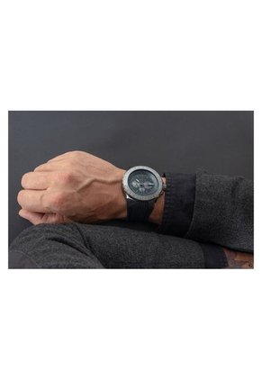 Reloj Invicta Modelo 39271 Negro Hombre