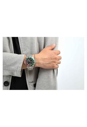Reloj Invicta Modelo 44706 Acero Hombre