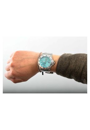 Reloj Invicta Modelo 44715 Acero Hombre