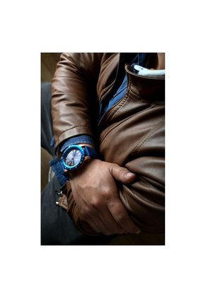 Reloj Invicta Modelo 40001 Azul Hombre