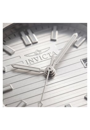 Reloj Invicta Modelo 48318 Acero Hombres