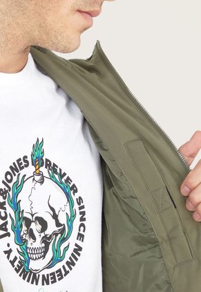 Chaqueta Verde Oliva Jack & Jones
