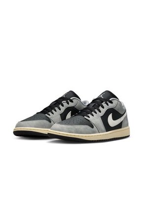 Tenis Hombre Lifestyle Air Jordan 1 Low SE Negro/Gris