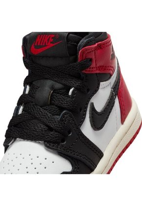 Tenis Niños Jordan 1 Retro High OG