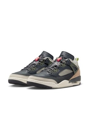 Tenis Hombre Jordan Spizike Low Negro