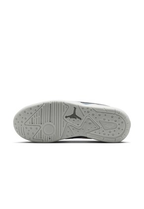 Tenis Hombre Jordan CMFT Era Gris