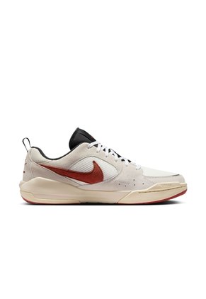 Tenis Hombre Jordan CMFT Era Beige