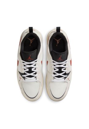 Tenis Hombre Jordan CMFT Era Beige