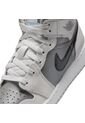 Tenis Niños Air Jordan 1 Mid Se Negro de Jordan