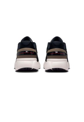 Tenis Jordan Trunner Flow Hombre