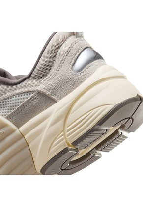 Tenis Hombre Jordan Trunner O/S Blanco