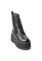 Bota Negra Con Plataforma Para Mujer 622MJ1636-F1330NEGRO de Kanna & Co