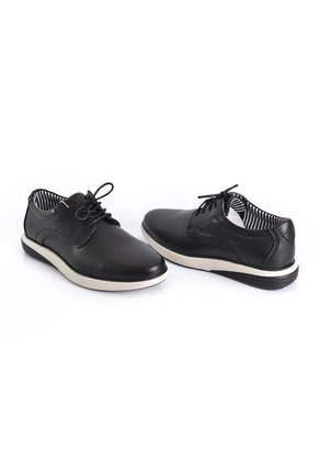 SkyWalk Zapatos Casual En Cuero Hombre 663123PD32295NEGRO