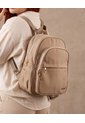 Bolso Casual Morral Urbano Mediano Para Mujer Karla Chacon de KARLA CHACON