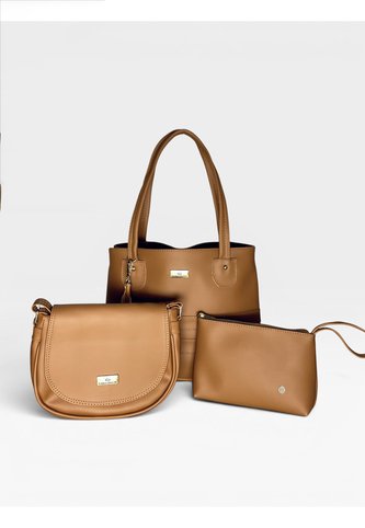 Set Tres Piezas Bolso + Bandolera + Cosmetiquera Karla Chacon KARLA CHACON