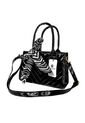 Bolso Cartera Mujer Dama Karla Chacon Issa Negro de KARLA CHACON