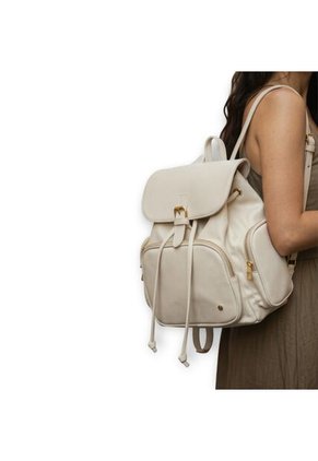 Morral Casual Para Mujer Con Herrajes Dorados Y Múltiples Bolsillos Karla Chacon Abby Beige