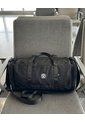 Bolso Duffel Deportivo Unisex Maletin Comodo Gym Karla Chacon de KARLA CHACON