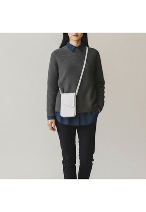 Bolso Pequeño Manos Libres Porta Celular Karla Chacon Geny Blanco