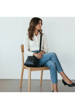 Bolso Manos Libres De Dama Mujer Karla Chacon Cuba Negro