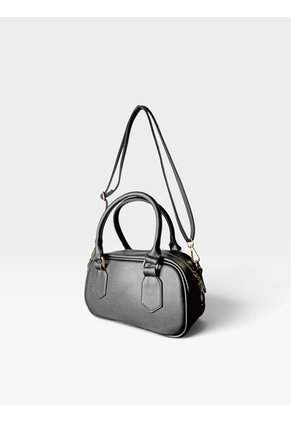 Bolso Boston Tipo Bowling De Mano Con Strap Y Accesorio Karla Chacon