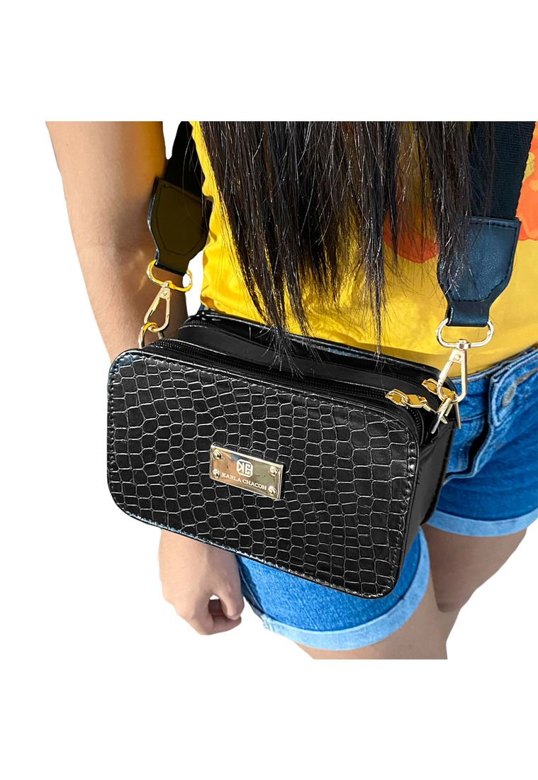 Bolso manos libres negro mujer sale