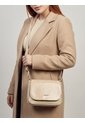 Combo Set Morral Nely + Manos Libres Lara Karla Chacon Beige de KARLA CHACON