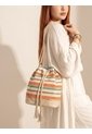 Bolso Manos Libres Bucket Dama Mujer Karla Chacon Aria Beige de KARLA CHACON