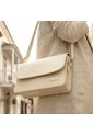 Bolso Manos Libres Casual Karla Chacon Nova Beige de KARLA CHACON