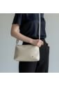 Bolso Manos Libres Casual Para Mujer Con Monedero Karla Chacon Cuba de KARLA CHACON