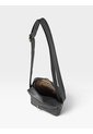 Bolso Crossbody Carriel Manos Libres Unisex Karla Chacon de KARLA CHACON