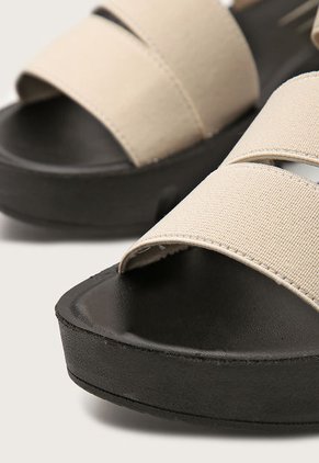 Sandalia Plataforma Nude-Negro Keddo