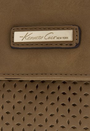 Bolso Kenneth Cole Arena