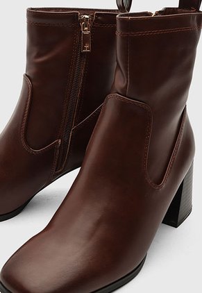 Botas KENNETH COLE Lilian  Café