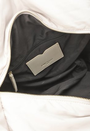 Bolso Acolchado Beige-Dorado KENNETH COLE Osiris