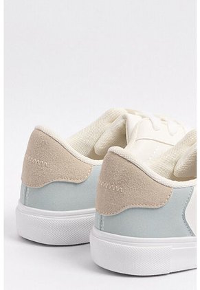 KOAJ ZAPATOS KOAJ URBANO F 10140 4/24