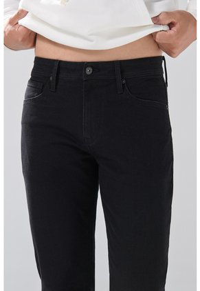 KOAJ PANTALON KOAJ JEAN SLIM 33532 3/26
