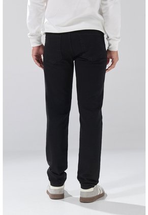 KOAJ PANTALON KOAJ JEAN SLIM 33532 3/26