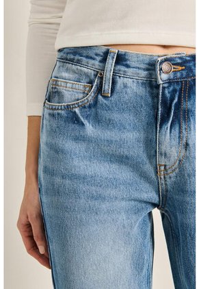 KOAJ PANTALON KOAJ BOY FRIEND 9086 2/24