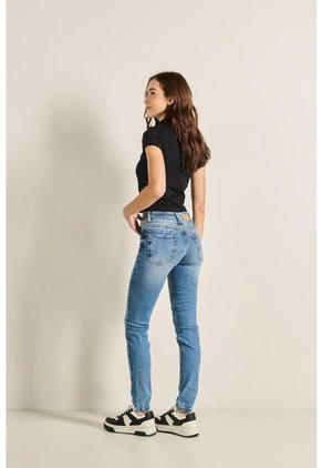 KOAJ PANTALON KOAJ PUSH UP FB 8369 2/24