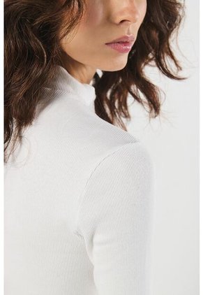 CAMISETA KOAJ SELEN 17611 4/24