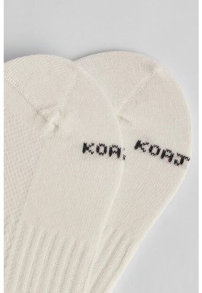 KOAJ MEDIAS KOAJ INVISIBLE 6231 1/24