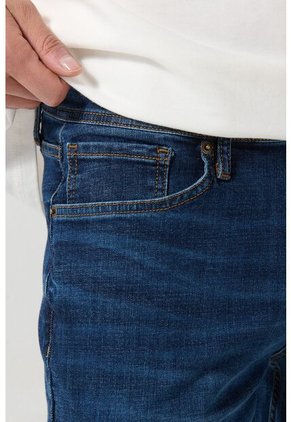 PANTALON KOAJ JEAN SLIM 26510 3/25