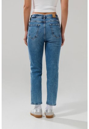 KOAJ PANTALON KOAJ JEAN MOM STA 28889 4/25