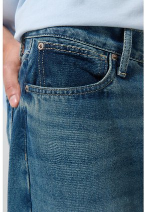 PANTALON KOAJ JEAN BARREL 23347 M 2/25