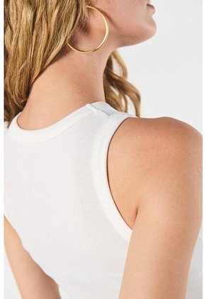 CAMISETA KOAJ WANDU 4/24