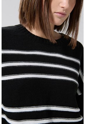 KOAJ SUETER KOAJ DYLLER 2 26912 3/25