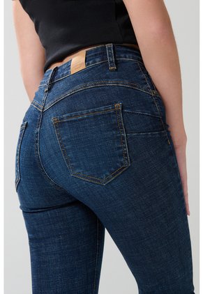 KOAJ PANTALON KOAJ JEAN PUSH UP 24182 2/25